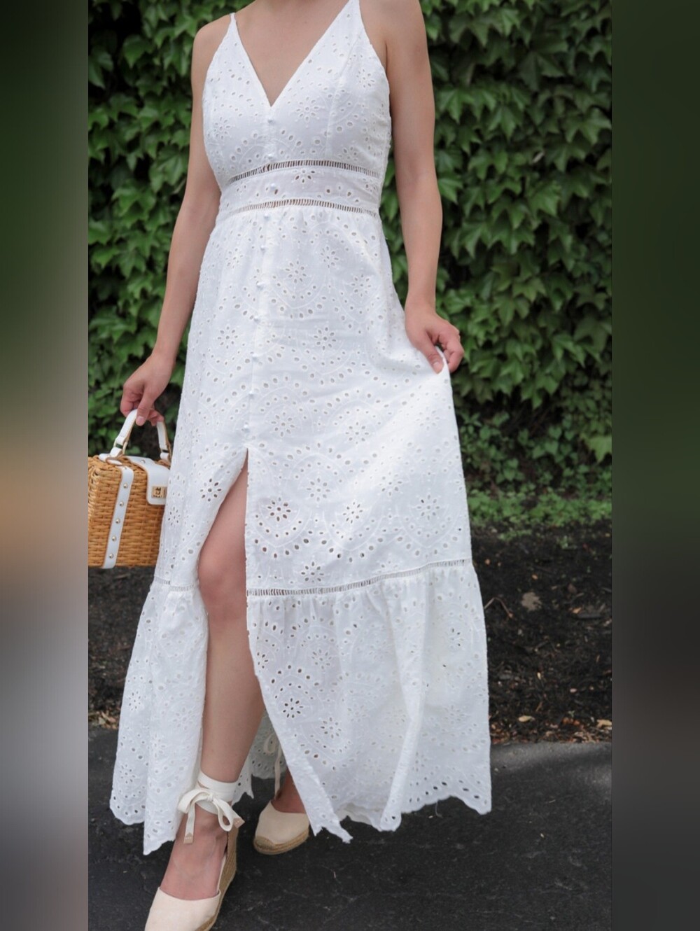 Simplee Apparel White Eyelet Midi Dress with V-Neck & Front Slit  Sz XL